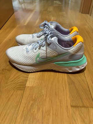 Zapatillas runing renew