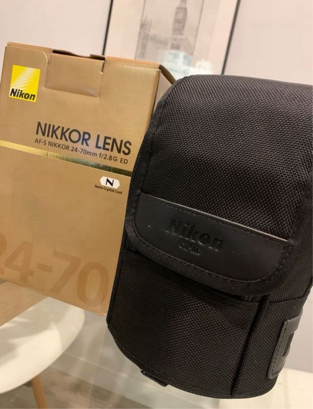 Objetivo Nikon AF-S NIKKOR 24-70mm f/2.8G ED