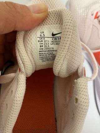 Tenis Nike talla 37.5