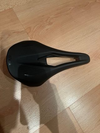 Sillín Fizik Argo Vento R5 140mm