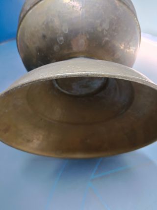 Paraguero, 47 cm. 24 cm. de diametro, metal