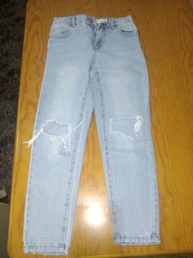 Lote 4 pantalones vaqueros T.9-10