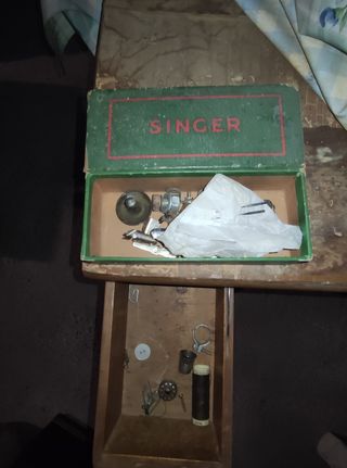 Maquina de coser singer