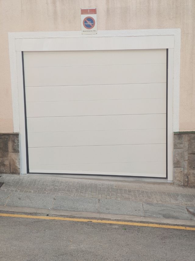 Puerta seccional