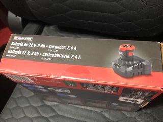 Sierra de calar 12V + cargador + batería 12V NUEVA