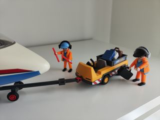 Avión playmobil grande