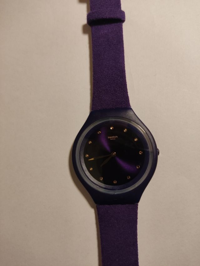 Reloj marca Swatch modelo skin.