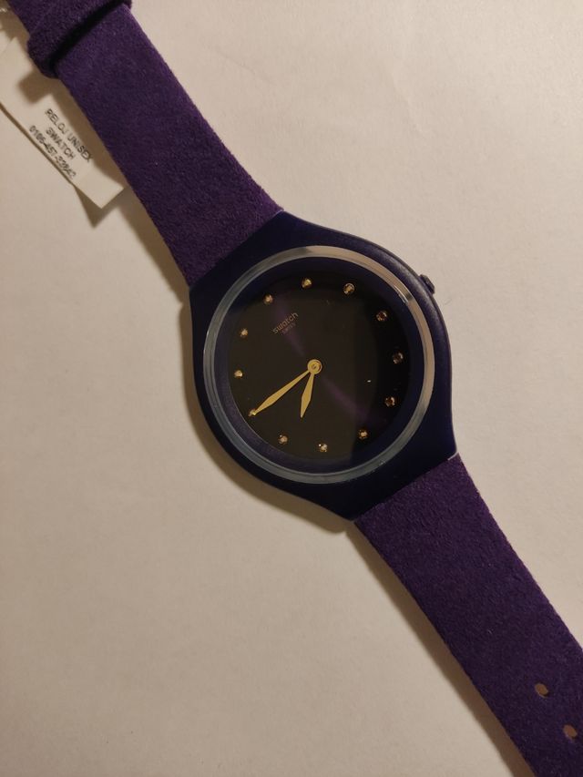 Reloj marca Swatch modelo skin.