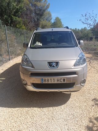 Peugeot Partner tepee 4x4 2011