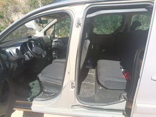 Peugeot Partner tepee 4x4 2011