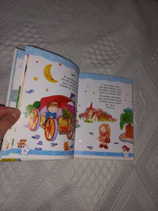 Libro canciones, chistes y juegos niños