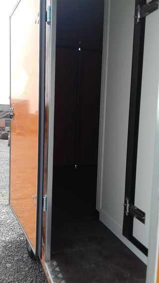 ESTÁ DISPONIBLE /// Nissan Cabstar FRIGORÍFICO