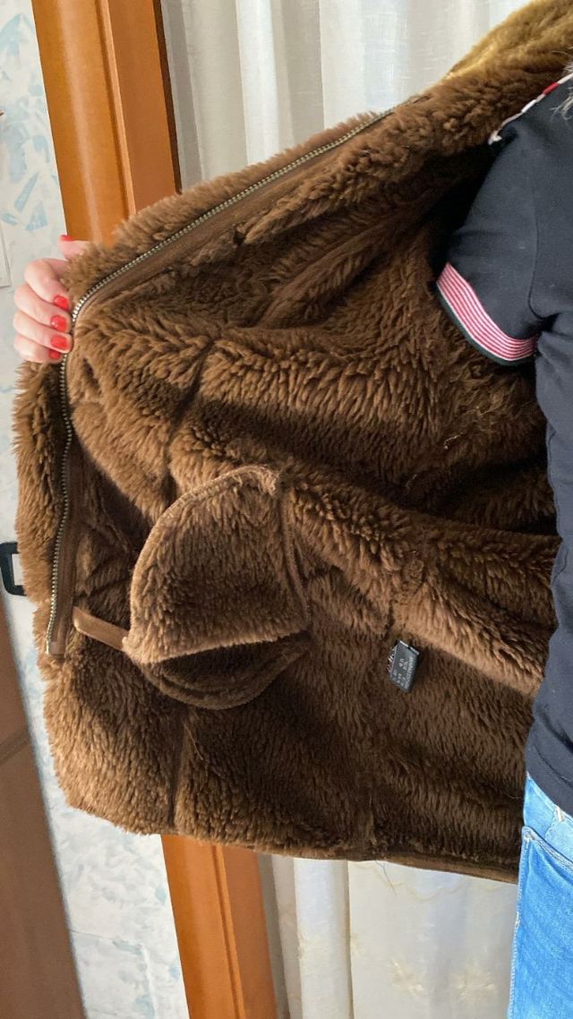 Montone donna  in ecopelle.