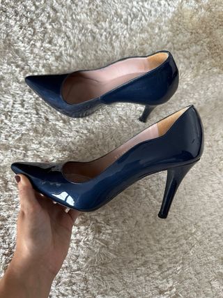 Tacones de piel azul eléctrico LODI