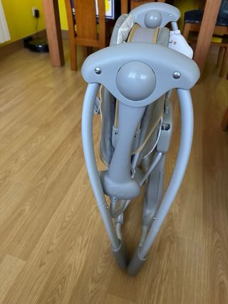 Hamaca balancin Ingenuiti con sonidos y balanceo