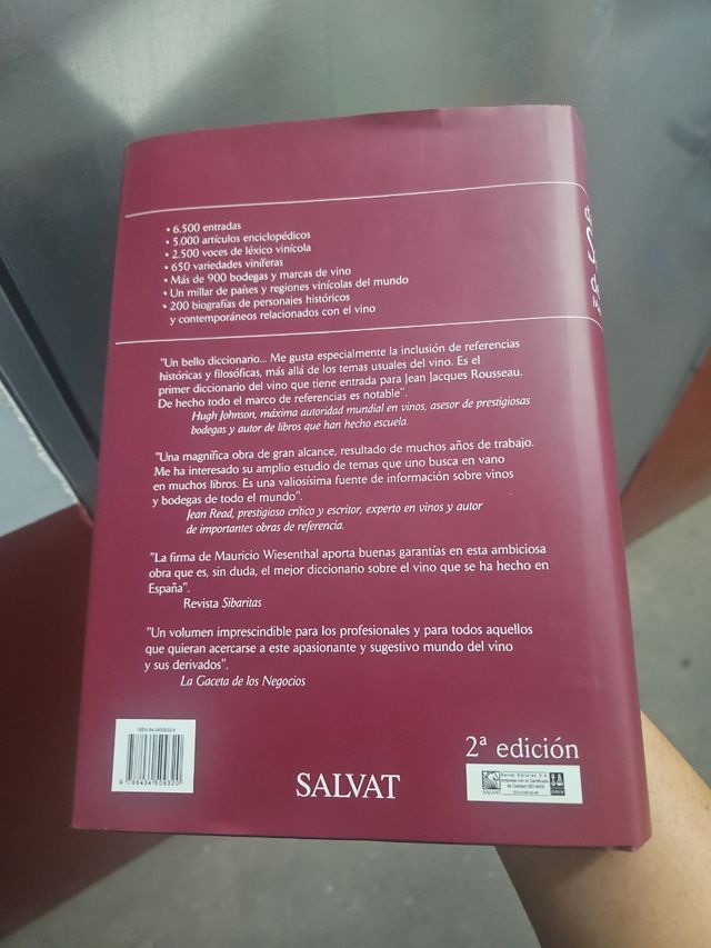 DICCIONARIO DEL VINO-SALVAT