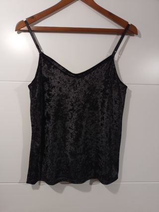 2 camisetas de tirantes 