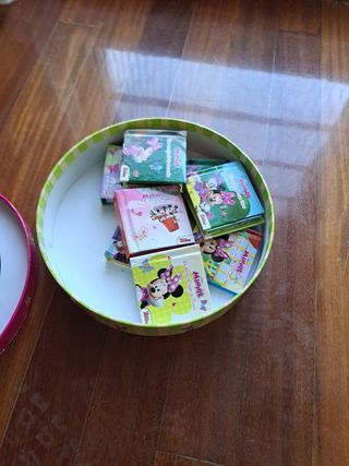 Minnie Mouse. Rueda de cuentos: 8 cuentos pop-up