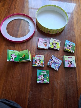 Minnie Mouse. Rueda de cuentos: 8 cuentos pop-up