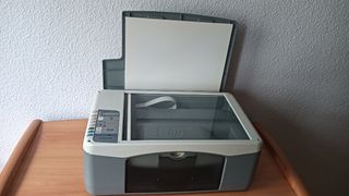 Impresora- fotocopiadora HP PSC 1410