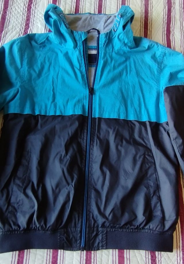 Cazadora de entretiempo talla 12/13 años