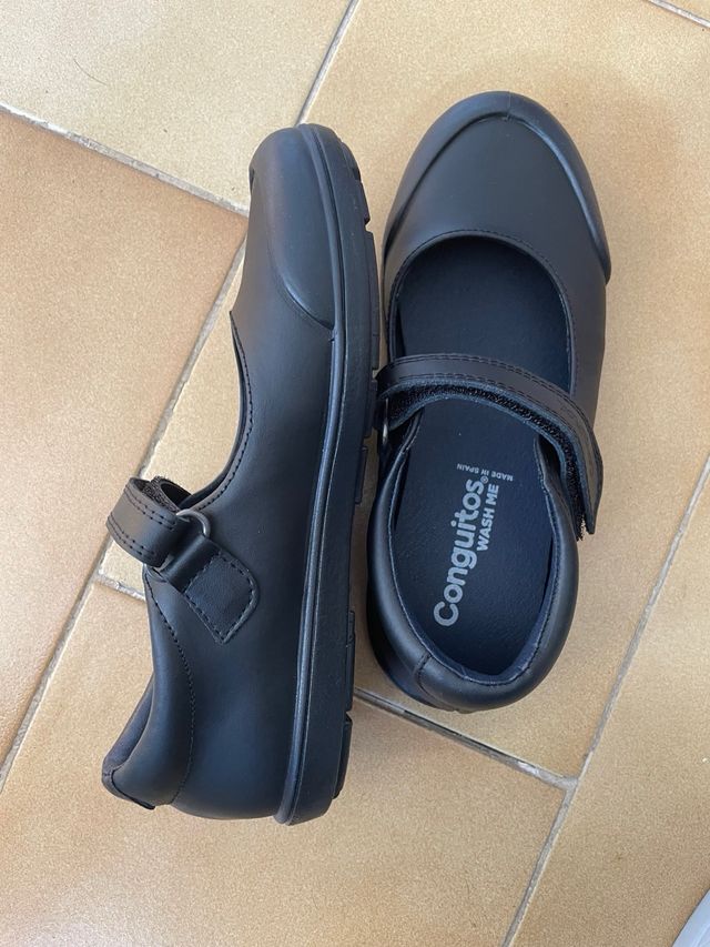 Zapatillas escolares