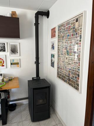 Stufa a pellet da 7 kW.