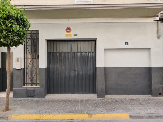 Alquiler de trastero 42€/mes (IVA INCLUIDO)