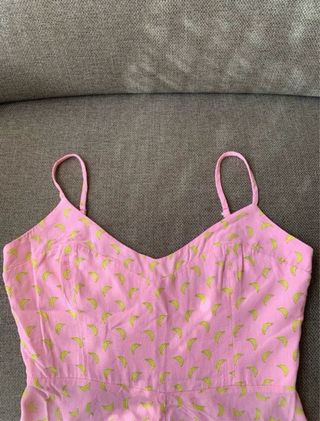 Mono corto rosa de Zara