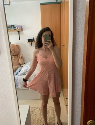 Mono corto rosa de Zara