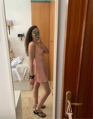 Mono corto rosa de Zara