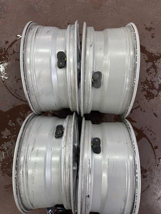 Llantas c.sensor TPMWS Borbet R16 (CA 70638). 