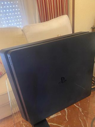 Playstation 4 Slim 1TB