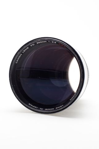 Objetivo  Canon FD 200mm 2.8