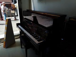 Piano Yamaha U1 Silent