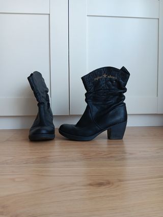 Botines n37 piel nuevos