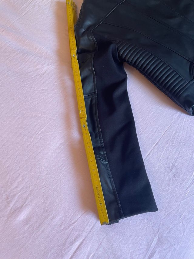 Giubbino nero x bimba Met