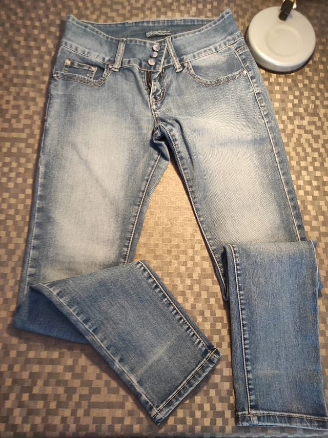 PANTALONES TEJANOS MUJER