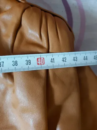 Cazadora de cuero para otoño