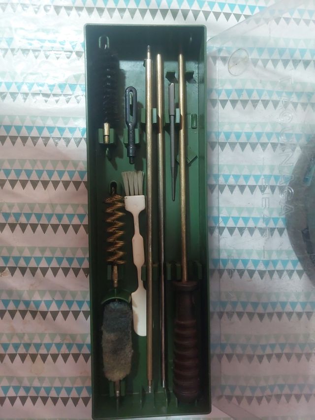 Limpiador de escopeta y pistola.