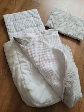 Saco capazo gris y blanco Rosy Fuentes