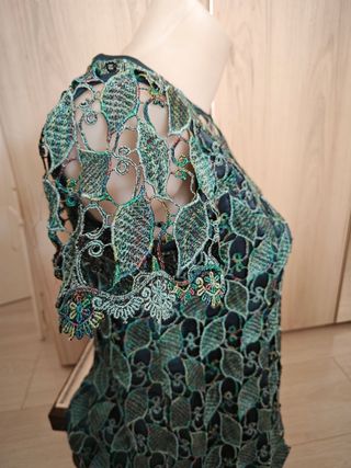 Vestido encaje.