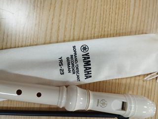 Flauto dolce Yamaha con custodia e scov