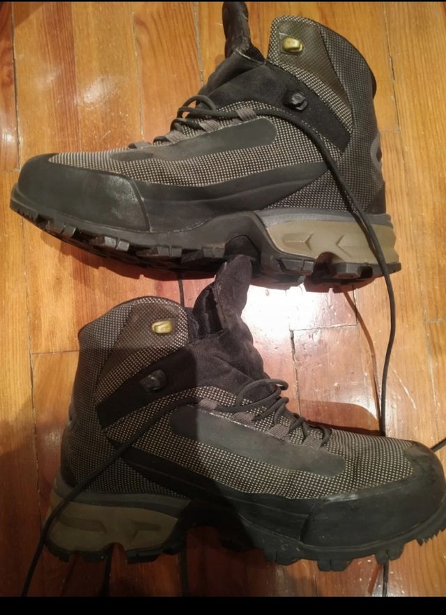 Botas de Monte Salomón T42 GoteTex