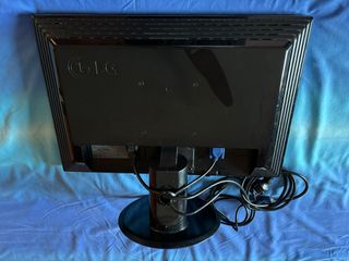 Monitor LG FLATRON L225WS 22 pulgadas
