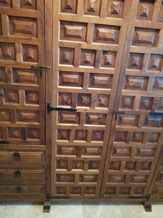 Armario castellano URGE VENTA