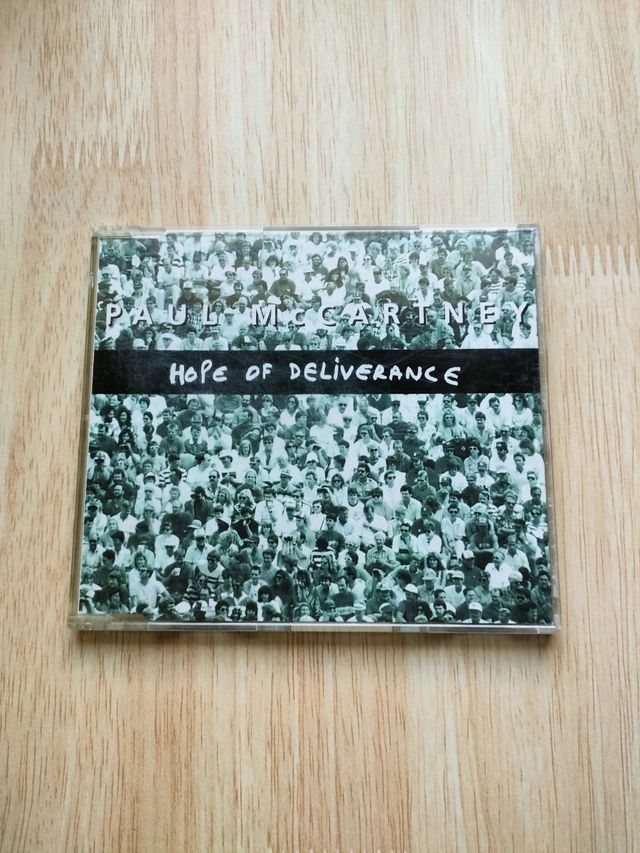 CD single "Hope of deliverance"