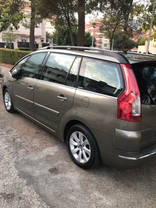 Citroen Grand C4 Picasso 2012