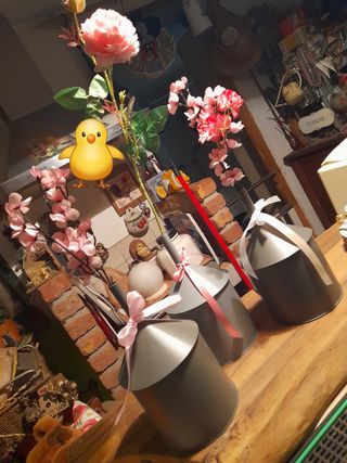 Trio vasi design in latta