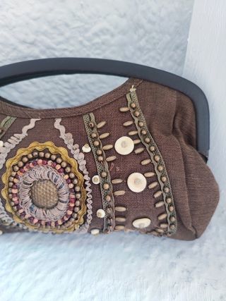 Bolso de mano marrón chocolate